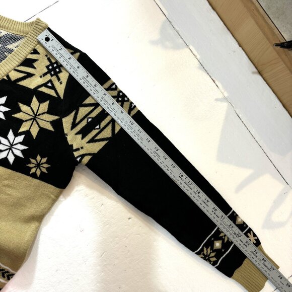 NFL Team Apparel New Orleans Saints Christmas Black Gold Sweater - Picture 9 of 10